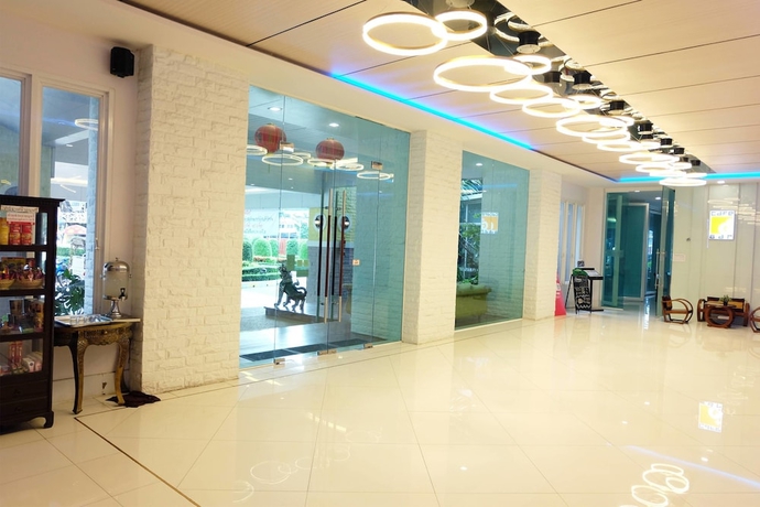 Imagen de los interiores del Hotel Grand Hill Resort and Spa. Foto 12