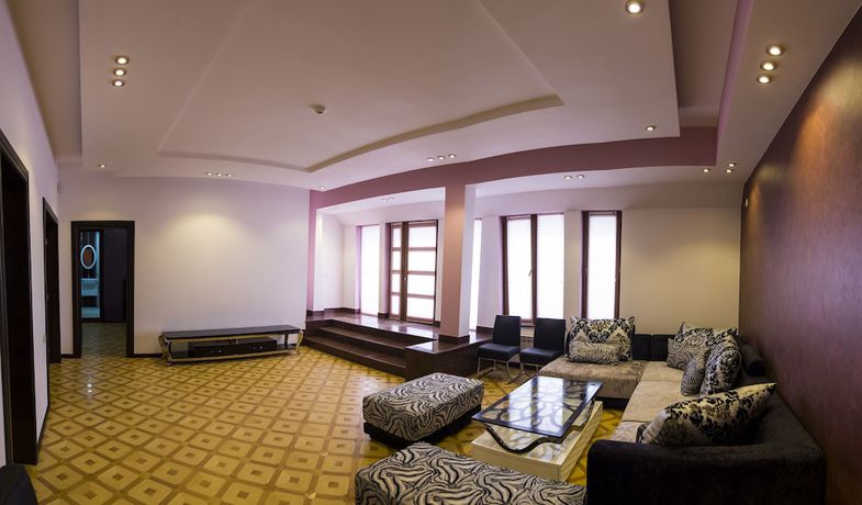 Imagen de la habitación del Hotel Grand Hills. Foto 9