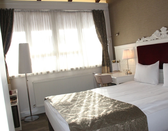 Imagen de la habitación del Hotel Grand Hitit. Foto 2