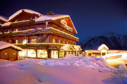 Imagen de la habitación del Hotel Grand H&ocirc;tel Au Rond Point Des Pistes. Foto 2