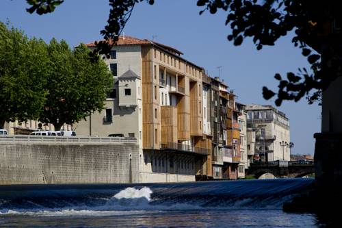Imagen de la habitación del Hotel Grand H&ocirc;tel De Castres. Foto 2