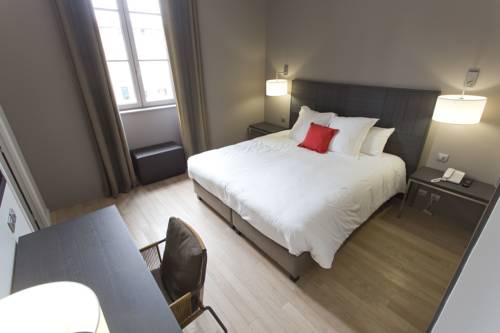 Imagen general del Hotel Grand Hôtel De Castres. Foto 1