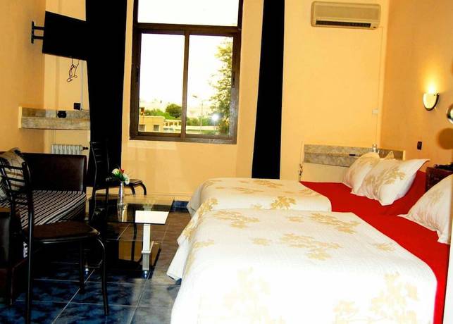 Imagen de la habitación del Hotel Grand H&ocirc;tel, Fez. Foto 4