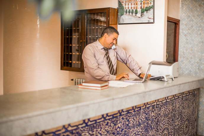 Imagen de los interiores del Hotel Grand H&ocirc;tel, Fez. Foto 14