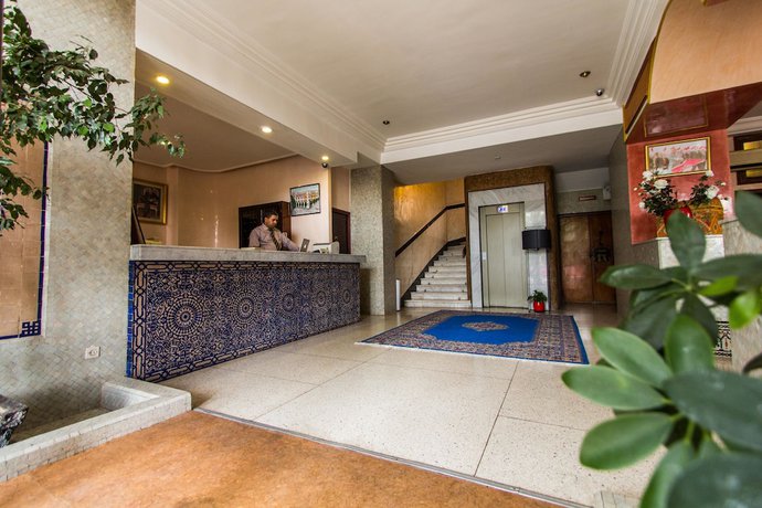 Imagen de los interiores del Hotel Grand H&ocirc;tel, Fez. Foto 18