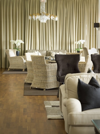 Imagen de los interiores del Hotel Grand H&ocirc;tel M&ouml;lle. Foto 19