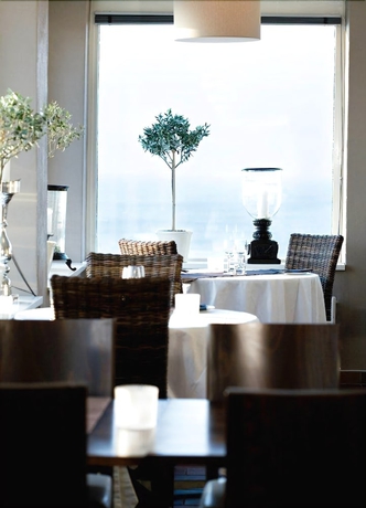 Imagen del bar/restaurante del Hotel Grand H&ocirc;tel M&ouml;lle. Foto 2