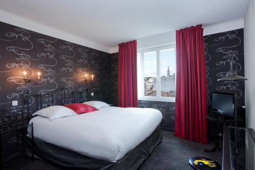 Imagen de la habitación del Hotel Grand H&ocirc;tel Niort Centre. Foto 5