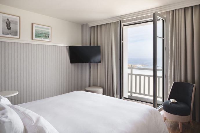 Imagen de la habitación del Hotel Grand Hôtel Perros-Guirec. Foto 10