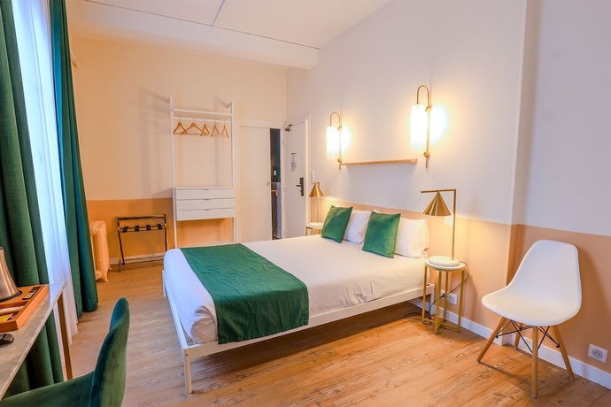 Imagen de la habitación del Hotel Grand H&ocirc;tel Saint-Aignan. Foto 3