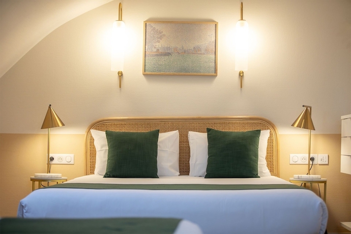 Imagen de la habitación del Hotel Grand H&ocirc;tel Saint-Aignan. Foto 11