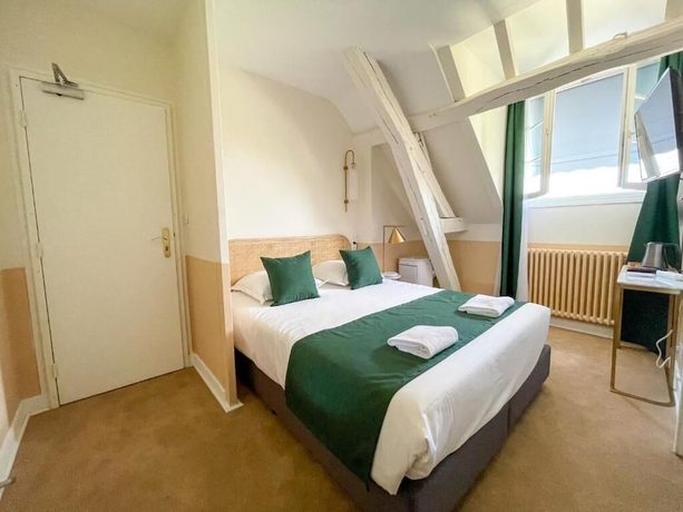 Imagen de la habitación del Hotel Grand H&ocirc;tel Saint-Aignan. Foto 12