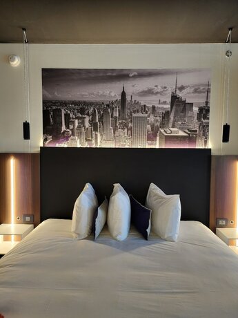 Imagen general del Hotel Grand H&ocirc;tel Times Blainville - Mirabel. Foto 7