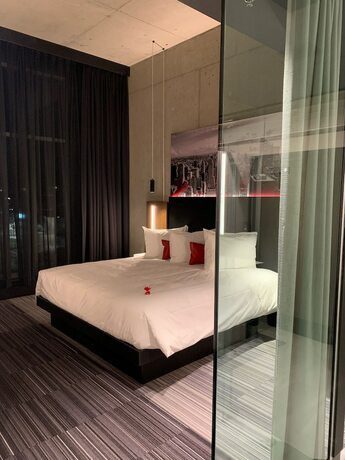 Imagen de la habitación del Hotel Grand H&ocirc;tel Times Blainville - Mirabel. Foto 18