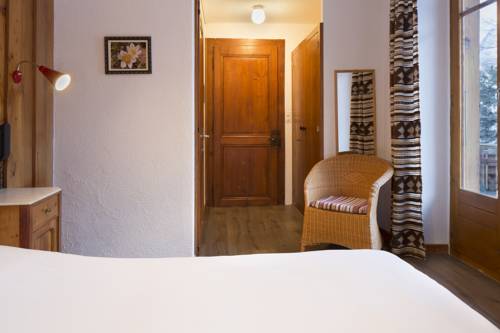 Imagen de la habitación del Hotel Grand Hôtel & Kurhaus. Foto 13