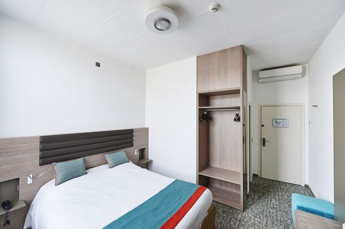 Imagen de la habitación del Hotel Grand H&ocirc;tel de Flandre. Foto 6