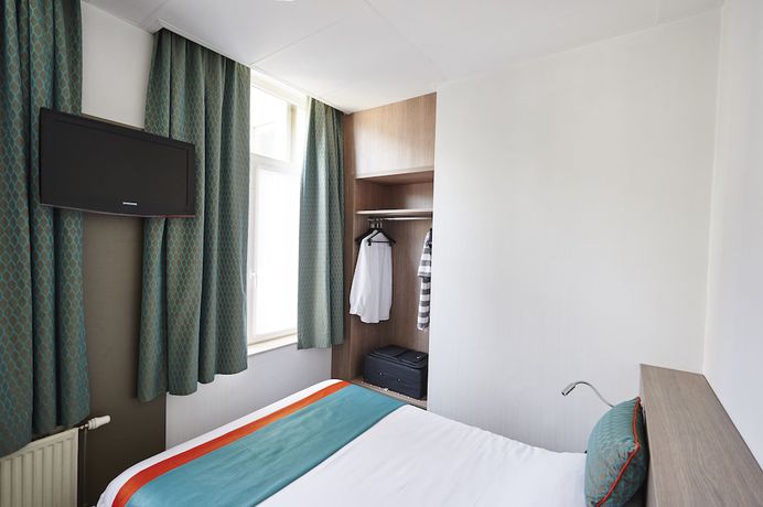 Imagen de la habitación del Hotel Grand H&ocirc;tel de Flandre. Foto 9