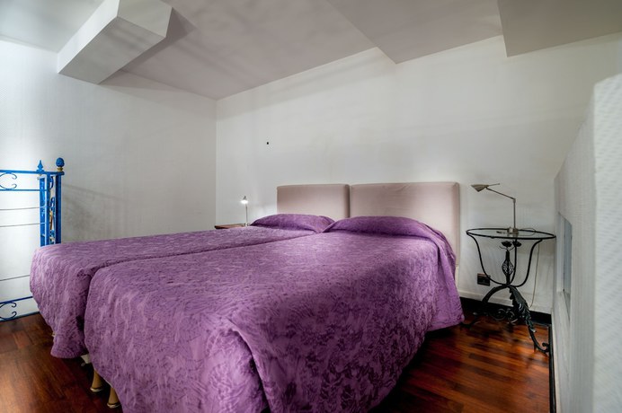 Imagen de la habitación del Hotel Grand H&ocirc;tel du Bel Air. Foto 7