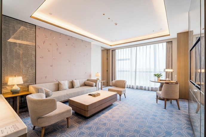 Imagen de la habitación del Hotel Grand Honor. Foto 5