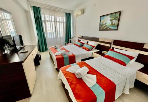 Imagen de la habitación del Hotel Grand Hotel AVCI. Foto 19