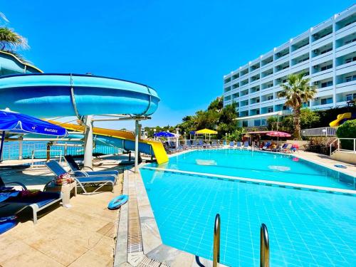 Imagen general del Hotel Grand Hotel AVCI. Foto 14