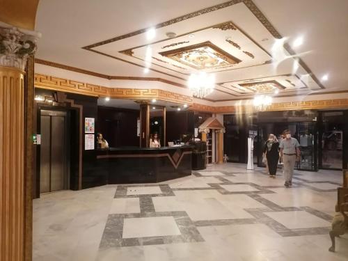 Imagen general del Hotel Grand Hotel AVCI. Foto 15