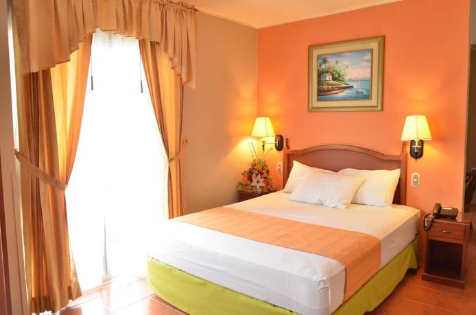 Imagen de la habitación del Hotel Grand Hotel Americano. Foto 11