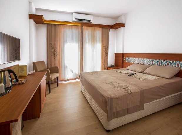Imagen de la habitación del Hotel Grand Hotel Azmakhan Spa and Wellness. Foto 8
