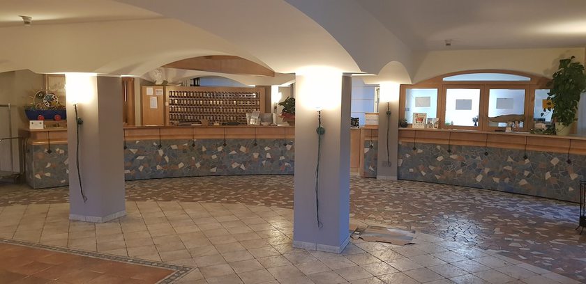 Imagen de los interiores del Hotel Grand Hotel Azzurra Club. Foto 13