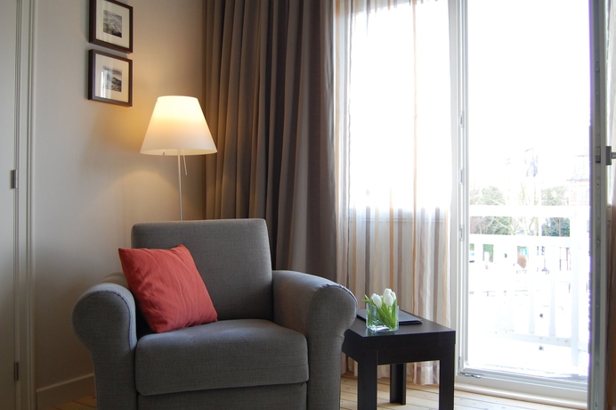 Imagen de los interiores del Hotel Grand Hotel Belle Vue. Foto 16