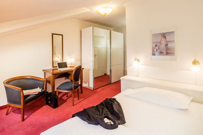 Imagen de la habitación del Hotel Grand Hotel Bellevue. Foto 5