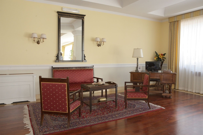 Imagen de los interiores del Hotel Grand Hotel Bonaccorsi. Foto 13
