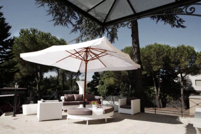 Imagen de los exteriores del Hotel Grand Hotel Bonaccorsi. Foto 12