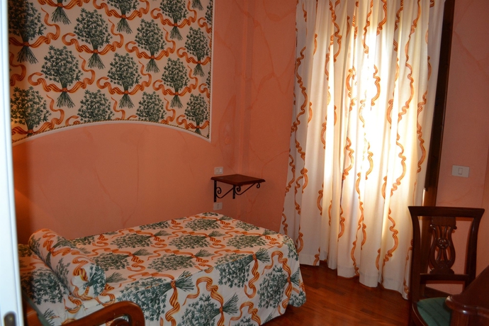 Imagen de la habitación del Hotel Grand Hotel Bonaccorsi. Foto 9