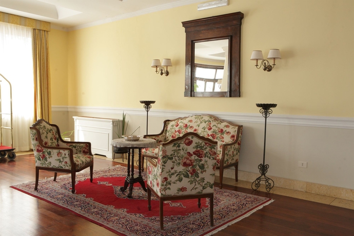 Imagen de los interiores del Hotel Grand Hotel Bonaccorsi. Foto 15