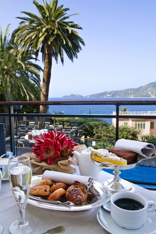 Imagen del bar/restaurante del Hotel Grand Hotel Bristol Spa Resort - By R Collection Hotels. Foto 4