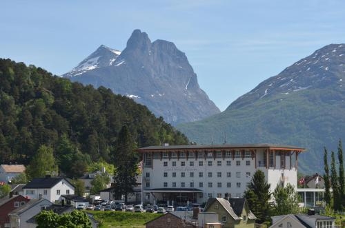 Imagen general del Hotel Grand Hotel - By Classic Norway Hotels. Foto 5