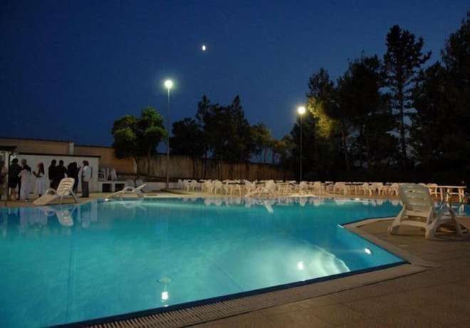 Imagen de la piscina del Hotel Grand Hotel Certosa. Foto 20