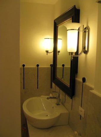 Imagen de la habitación del Hotel Grand Hotel Certosa. Foto 17