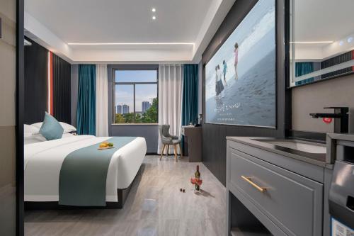 Imagen general del Hotel Grand Hotel - Changsha Xiangjiang Century City Kaifu District Government Subway Station. Foto 1