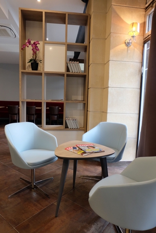 Imagen de los interiores del Hotel Grand Hotel Clichy. Foto 14