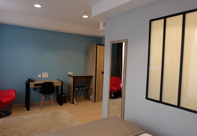 Imagen de la habitación del Hotel Grand Hotel Clichy. Foto 10