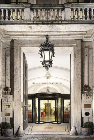 Imagen de los interiores del Hotel Grand Hotel Continental Siena – Starhotels Collezione. Foto 10