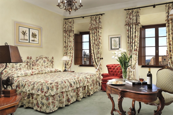 Imagen de los interiores del Hotel Grand Hotel Continental Siena – Starhotels Collezione. Foto 12