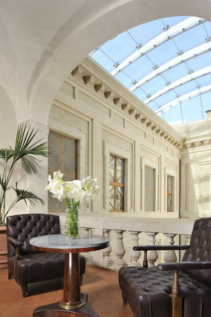 Imagen de los interiores del Hotel Grand Hotel Continental Siena – Starhotels Collezione. Foto 16