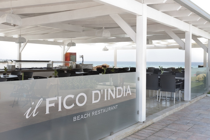 Imagen del bar/restaurante del Hotel Grand Hotel Costa Brada. Foto 3