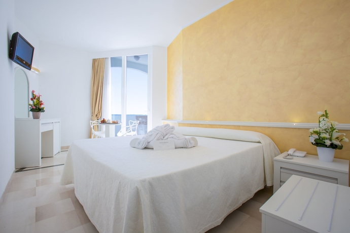Imagen de la habitación del Hotel Grand Hotel Costa Brada. Foto 13