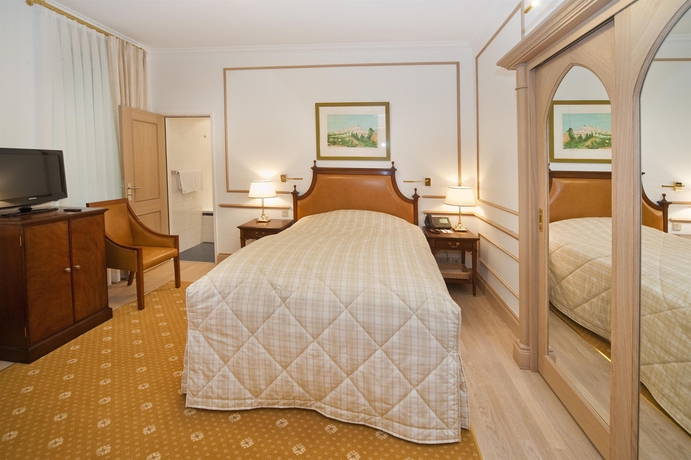 Imagen de la habitación del Hotel Grand Hotel Cravat. Foto 5