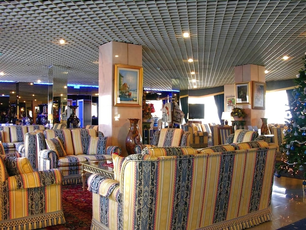 Imagen del bar/restaurante del Hotel Grand Hotel Dei Cesari. Foto 2