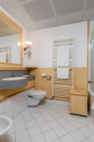 Imagen de la habitación del Hotel Grand Hotel Donat Superior. Foto 2